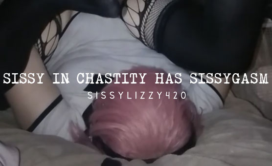 Sissy In Chastity Has Sissygasm